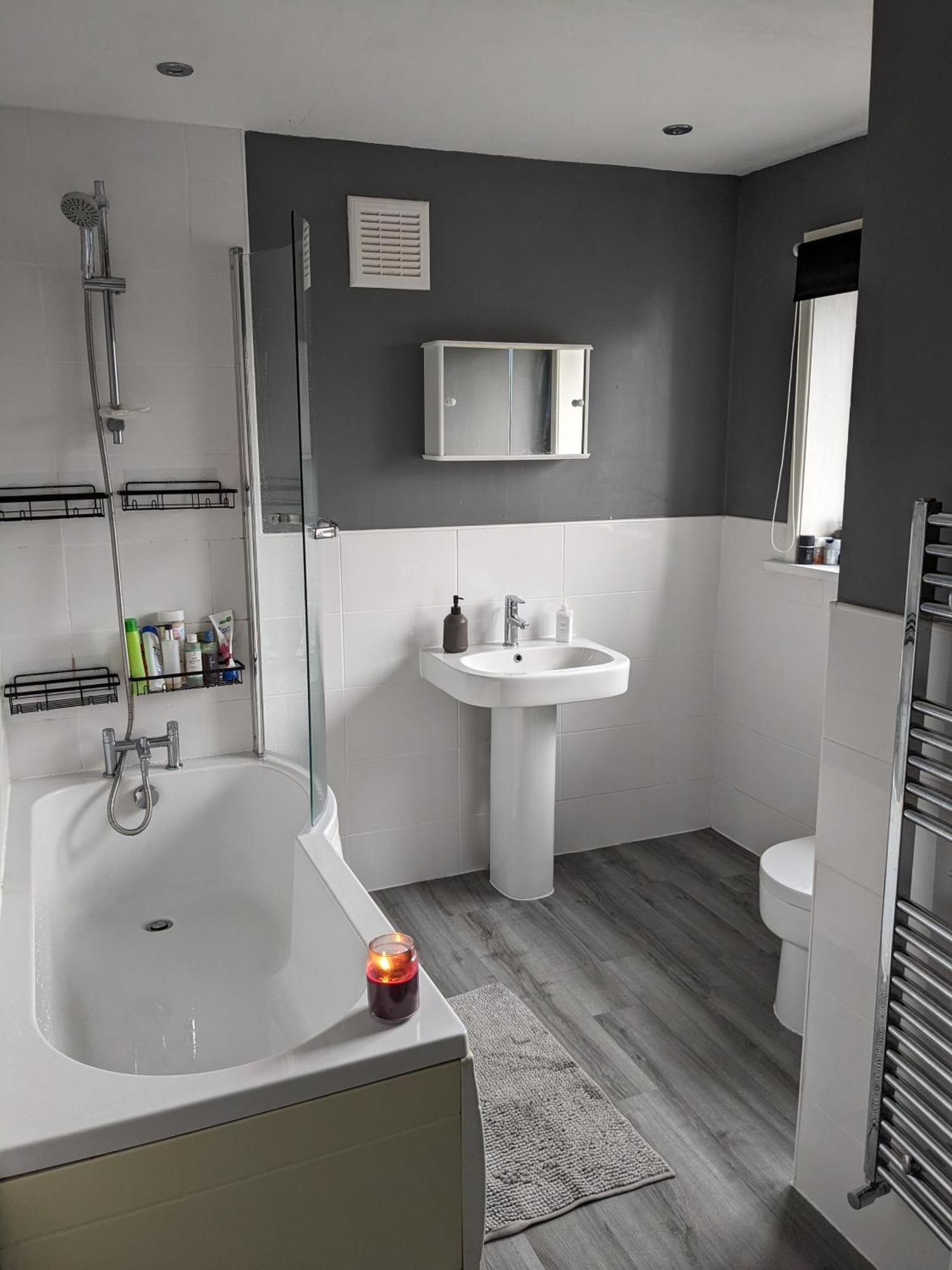 Detached Homestay - Super, King & Double Rooms - Leyland, Preston, Chorley, Lancashire Oda fotoğraf